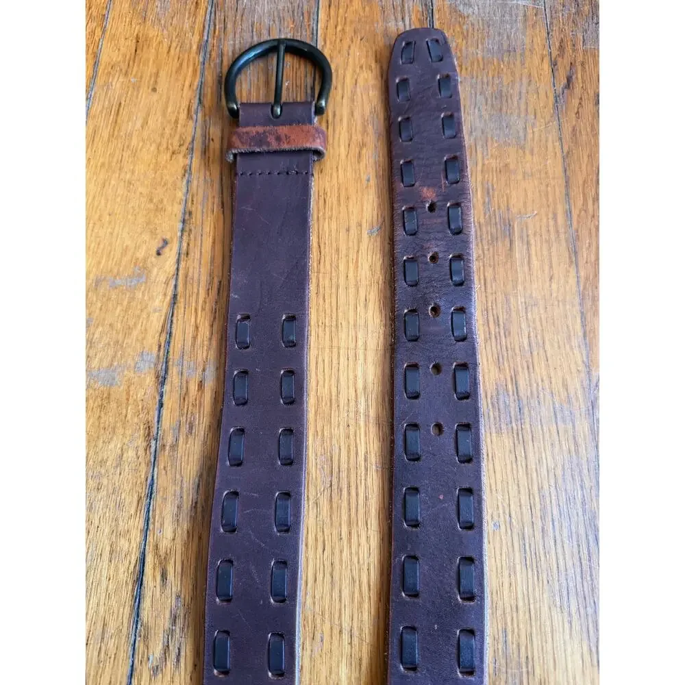 MOSSIMO SUPPLY Co. Distressed Brown Leather Belt w/Whipstitch Accent Womens sz S